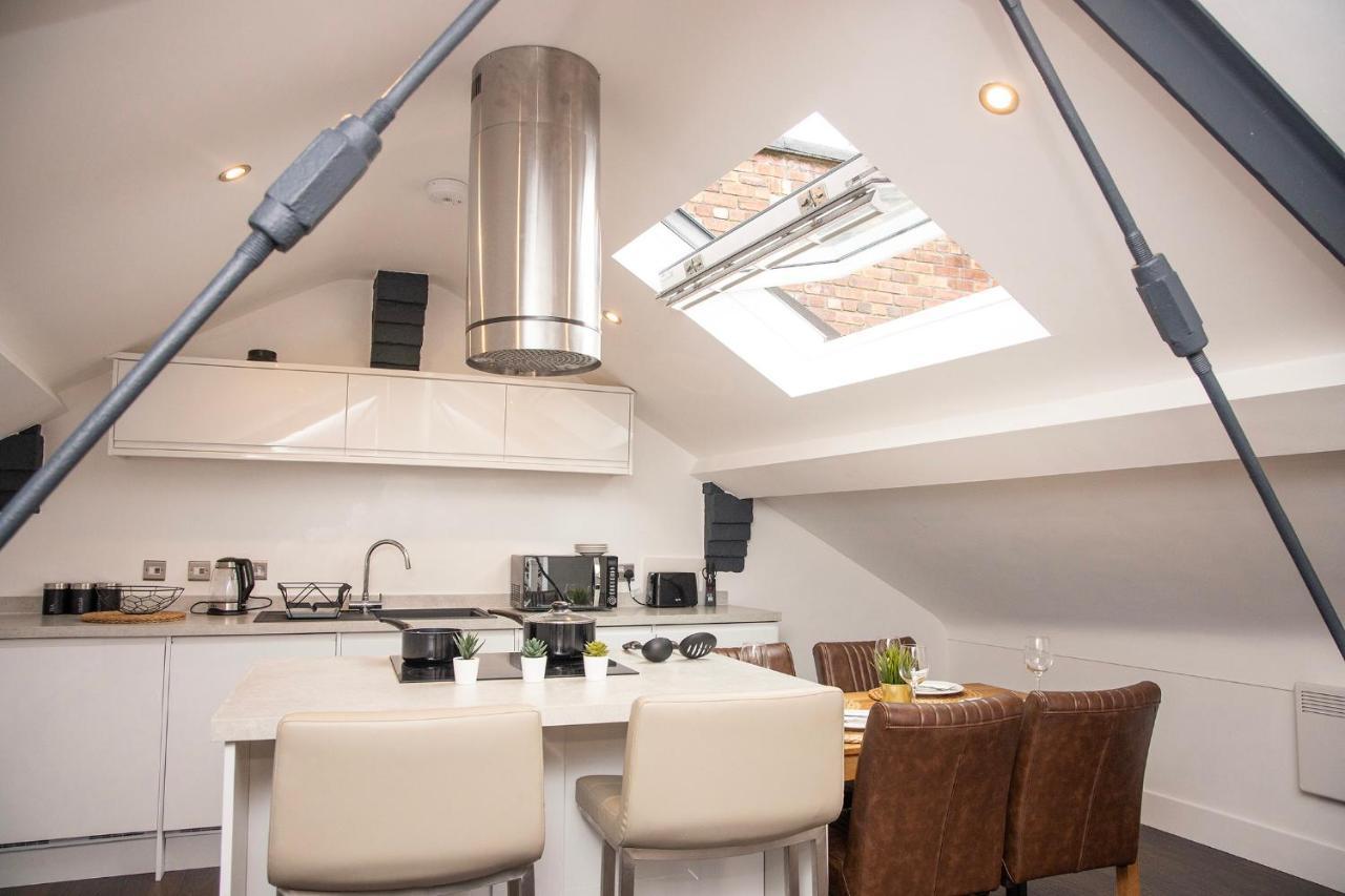 Central Aparthotel By Ustay Liverpool Extérieur photo