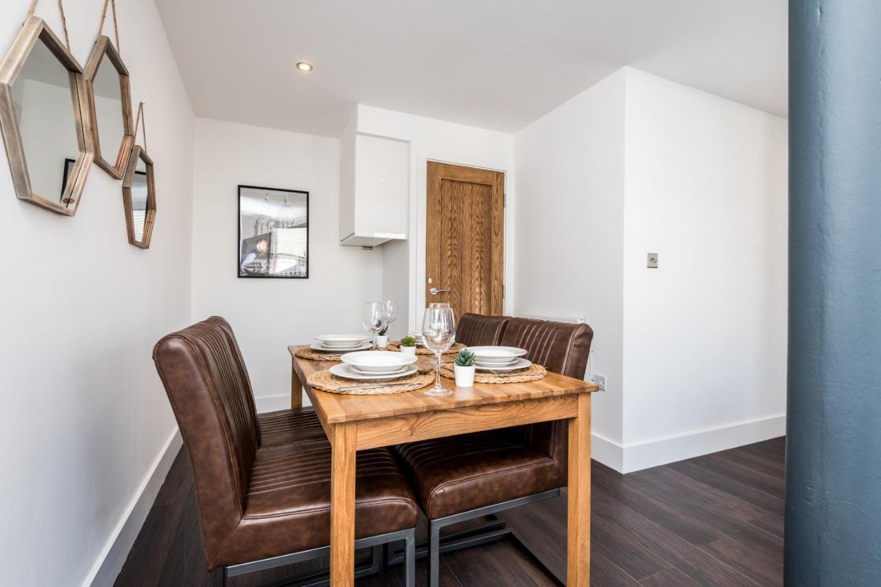 Central Aparthotel By Ustay Liverpool Extérieur photo