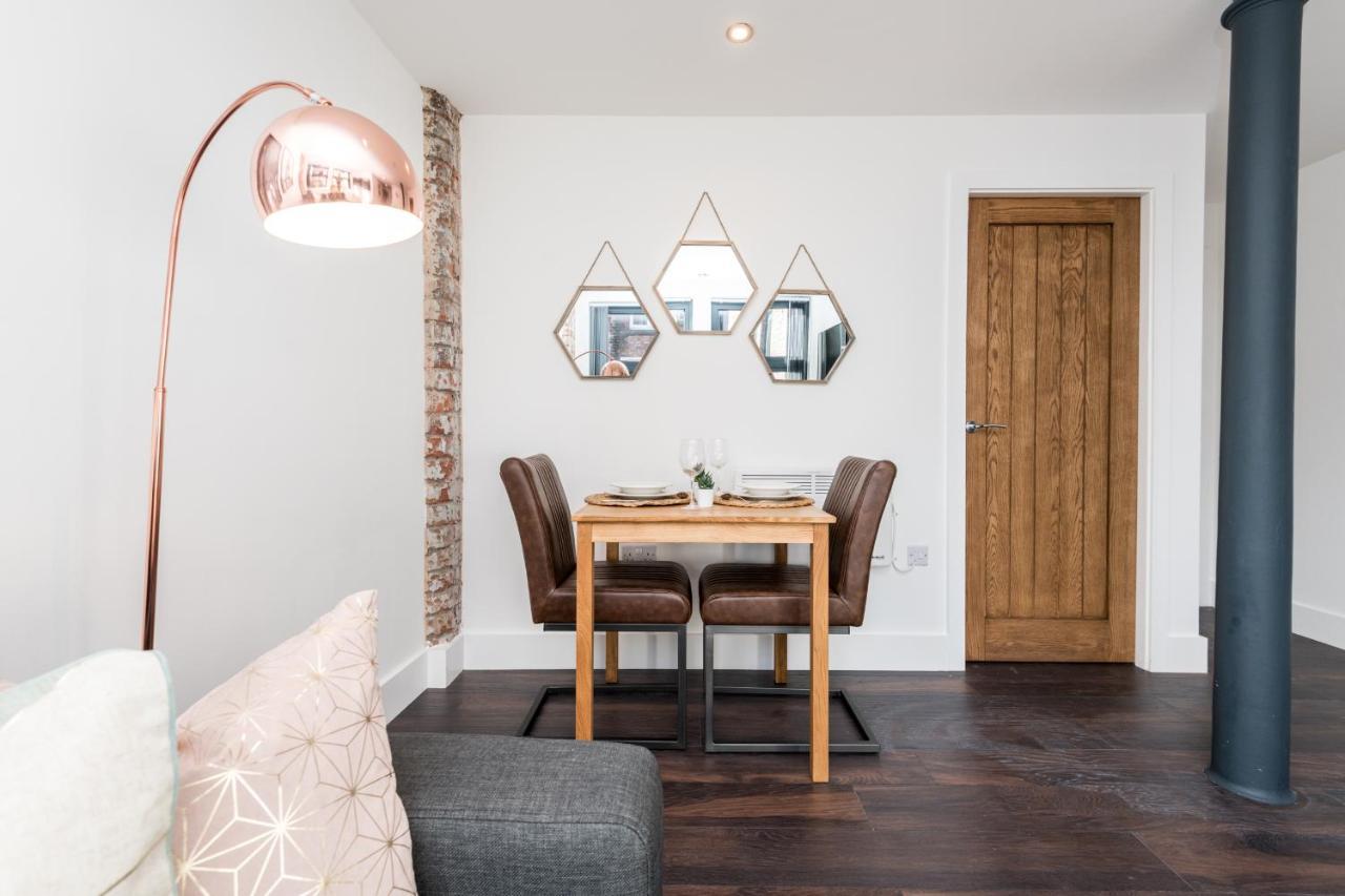 Central Aparthotel By Ustay Liverpool Extérieur photo
