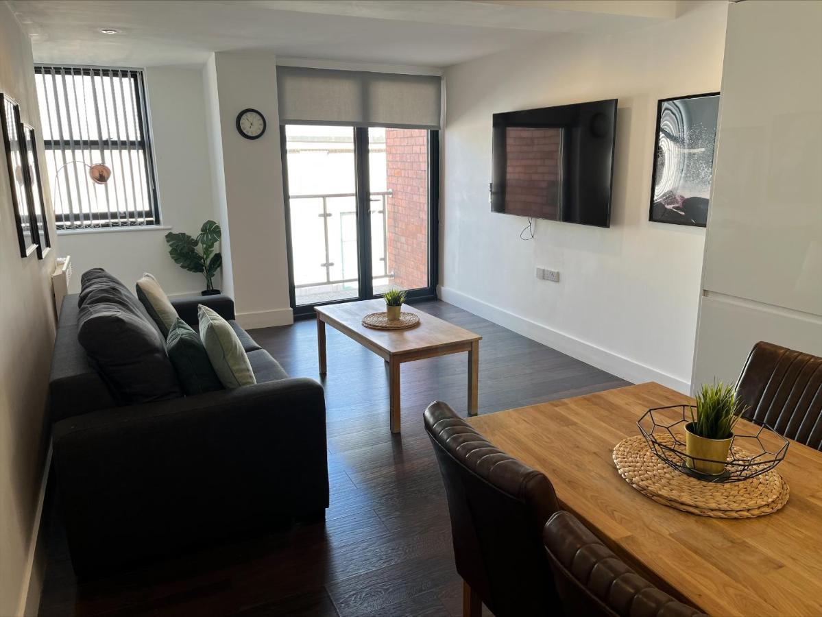 Central Aparthotel By Ustay Liverpool Extérieur photo