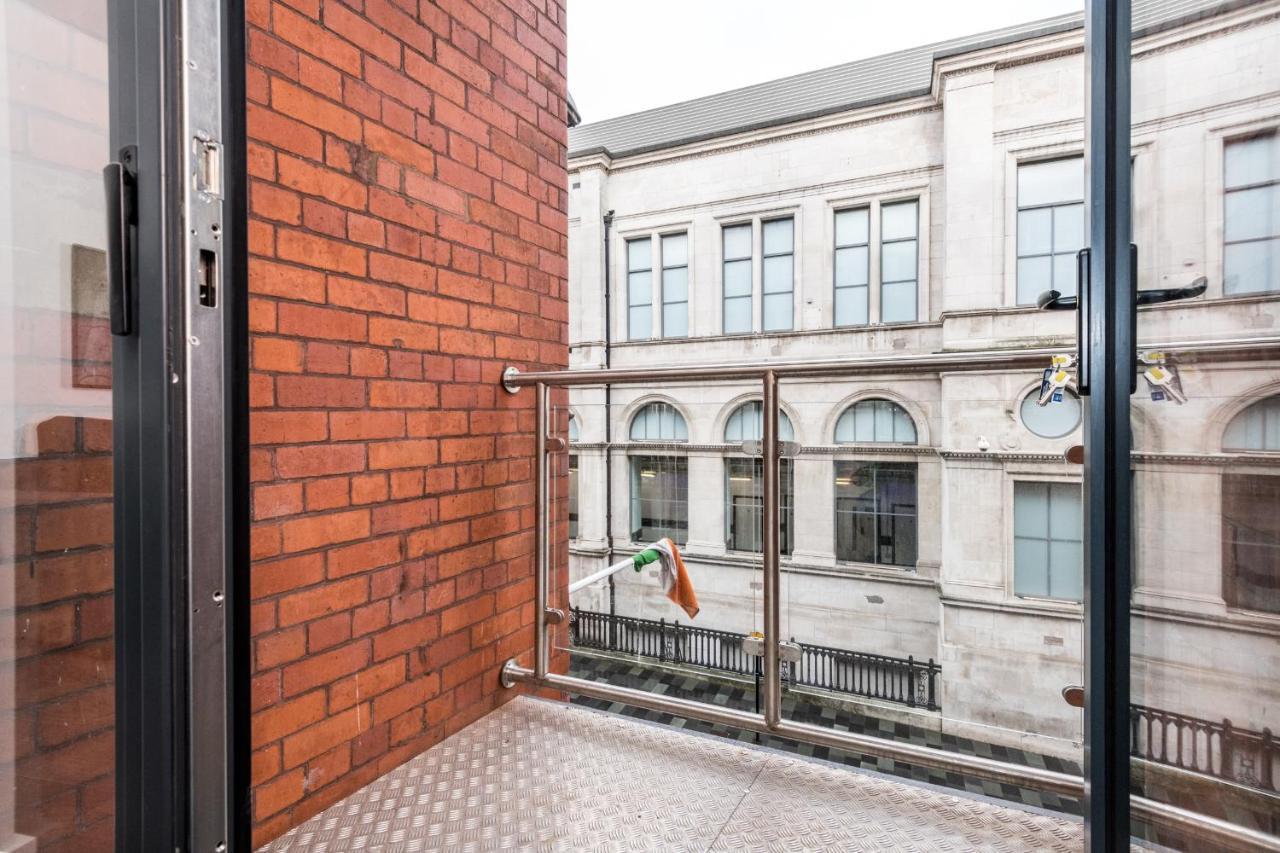Central Aparthotel By Ustay Liverpool Extérieur photo
