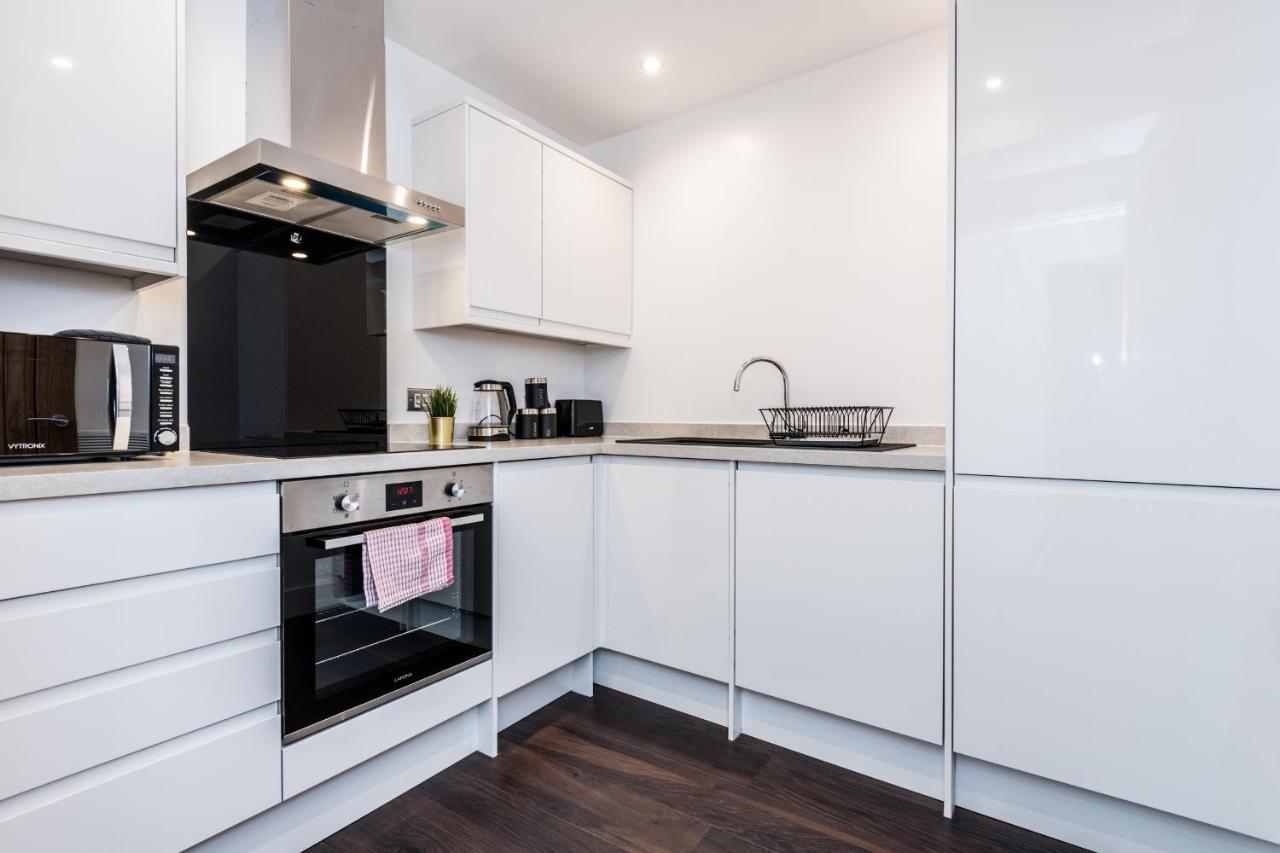 Central Aparthotel By Ustay Liverpool Extérieur photo